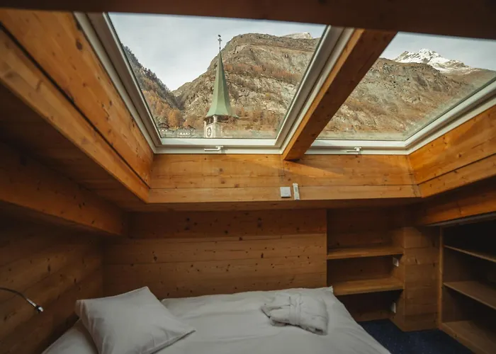 Hotel Matterhornblick 3*