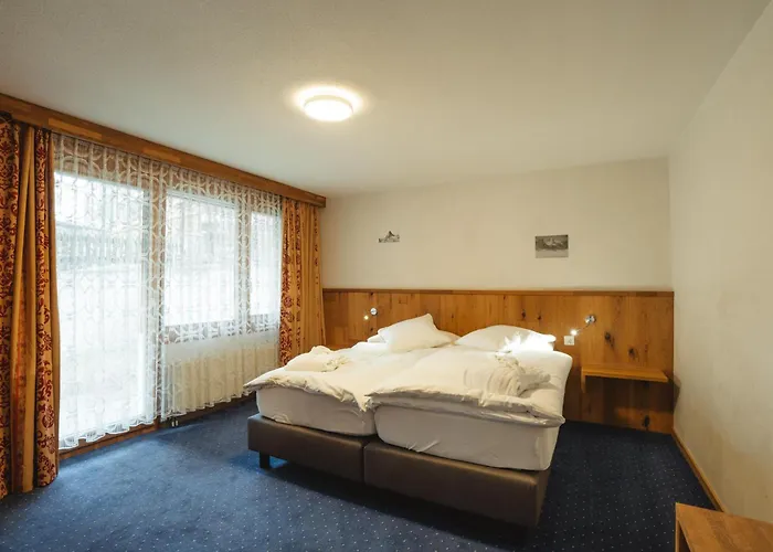 Hotel Matterhornblick 3*