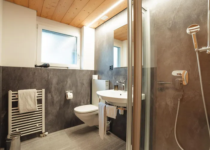 Hotel Matterhornblick 3*